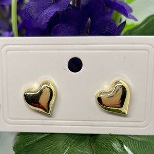 Heart Stud gold filled earrings Unisexx